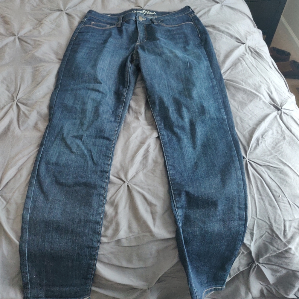 Universal thread high rise skinny dark rinse sz 10